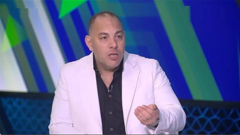 لاعب الأهلى السابق