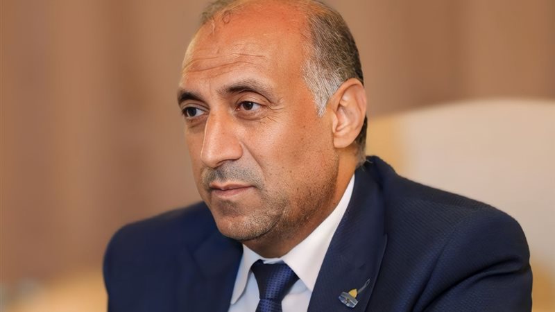 الدكتور أيمن الرقب