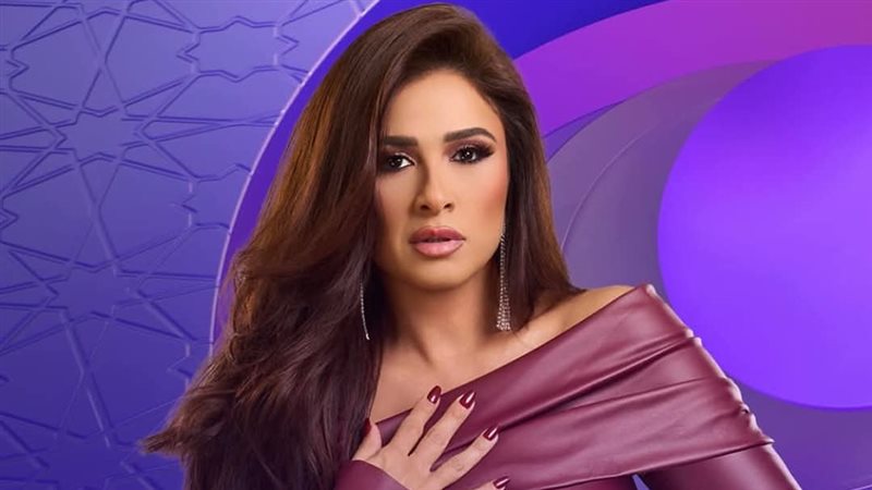 ياسمين عبد العزيز