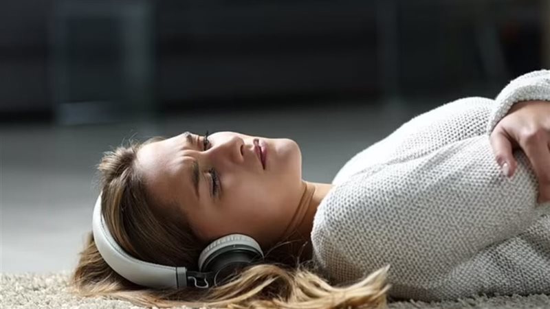 تأثير سماعات إلغاء