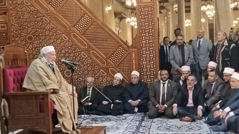 الشيخ أحمد عمر هاشم