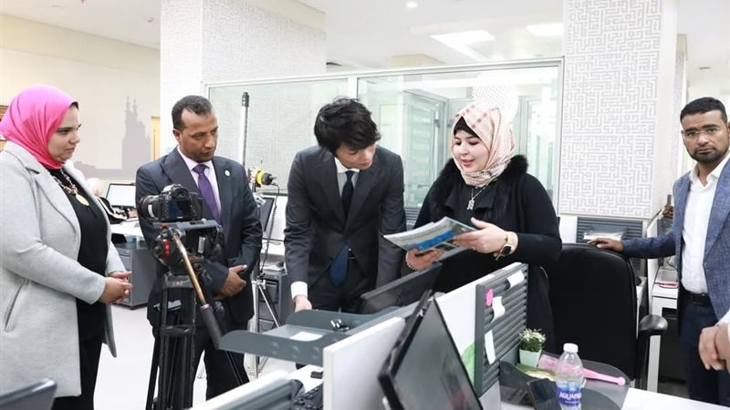 بحث سبل التعاون مع