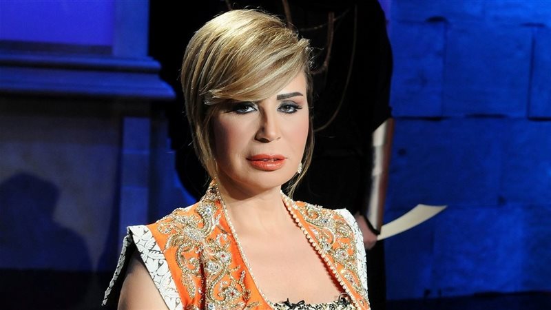 المخرجة إيناس الدغيدي