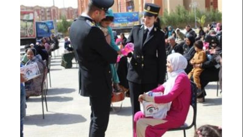 الداخلية تهدي عبوات