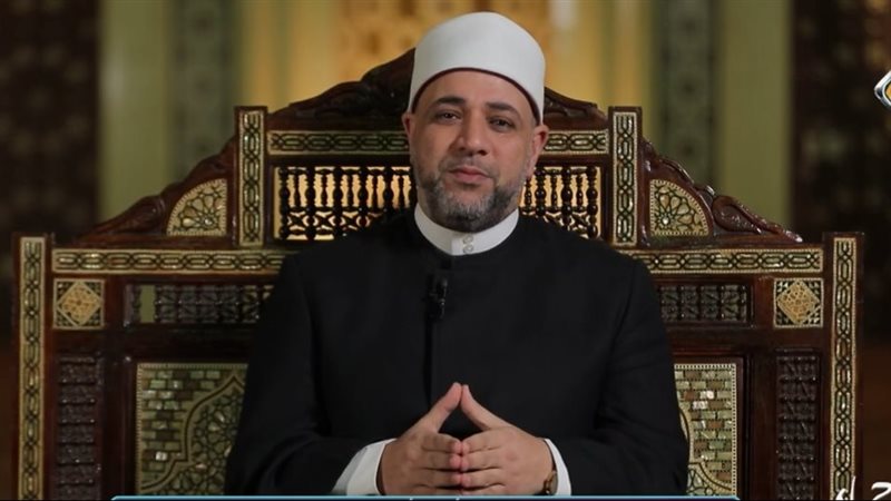 الدكتور أيمن أبو