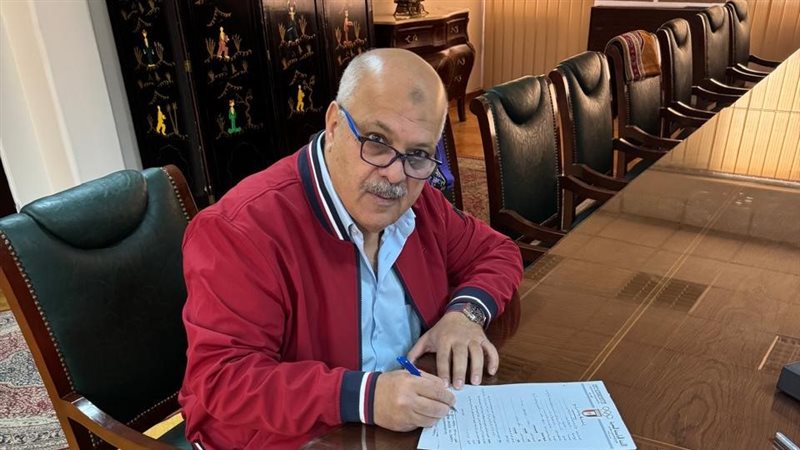 حازم حسني