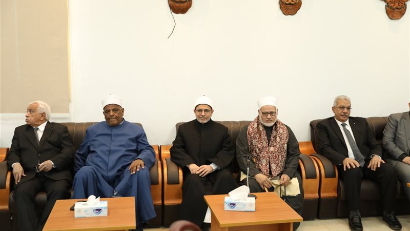 صورة من عزاء الدكتور