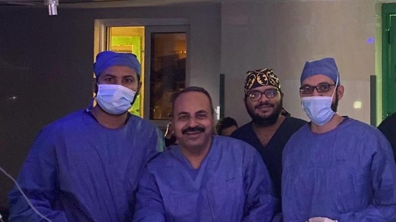 الفريق الطبي بالمستشفى