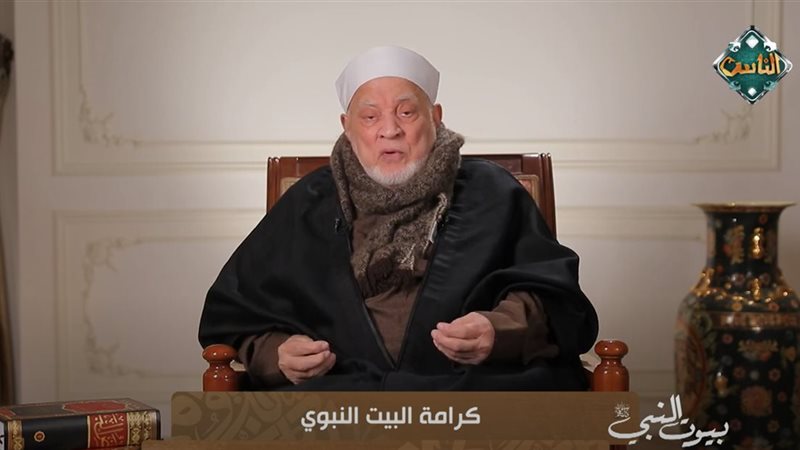 الدكتور أحمد عمر