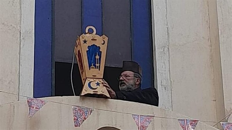 كاهن كنيسة بدمياط