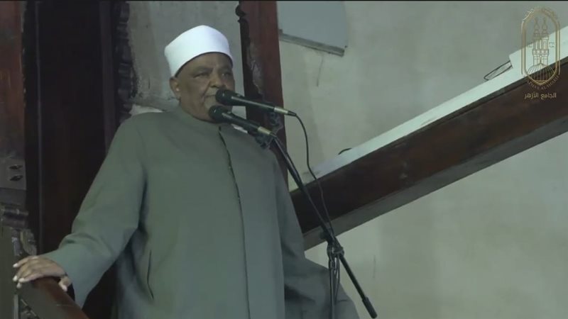 الدكتور عباس شومان