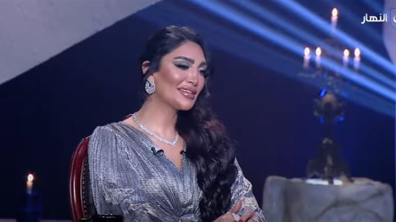 الإعلامية سالي عبد