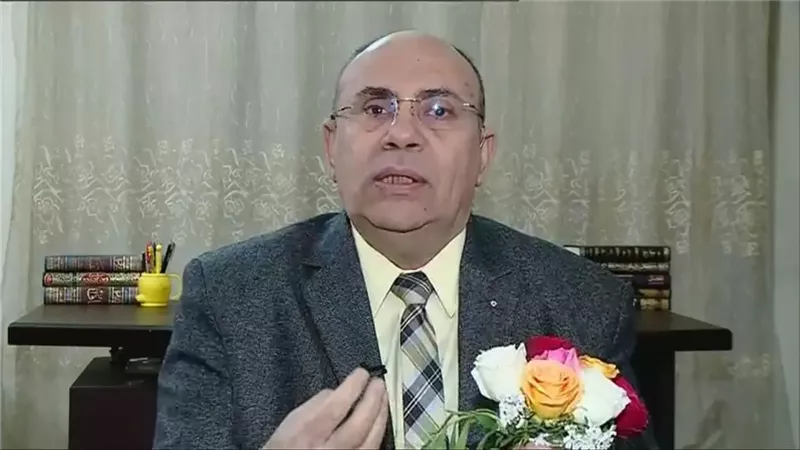 الدكتور مبروك عطية