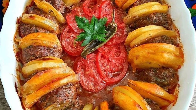 صينية بطاطس بكرات