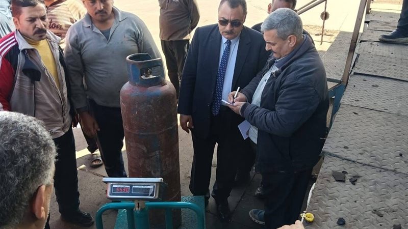 محافظ دمياط