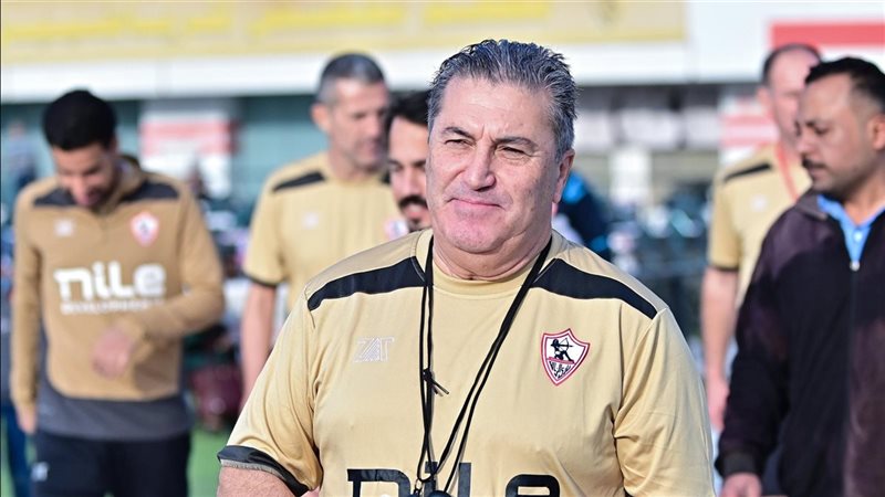 جوزيه بيسيرو المدير