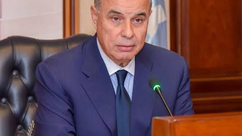 الفريق أحمد خالد