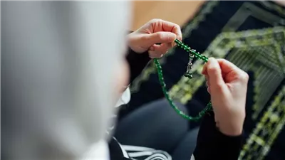 ما هى ضوابط اعتكاف المرأة في المسجد ؟ .. دار الإفتاء تجيب