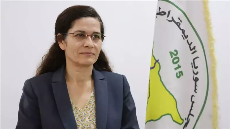 القائدة الكردية الهام