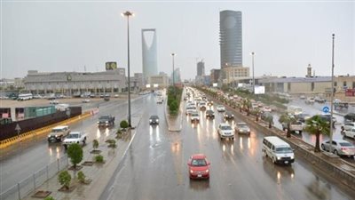 طقس السعودية اليوم.. رياح نشطة وأتربة مثارة وسحب رعدية مثارة