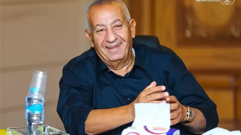 كامل أبو علي