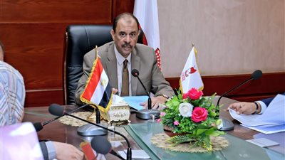 محافظ سوهاج يوجه بتشغيل مركز الكوثر والمستشفيات المتكاملة لخدمة المواطن