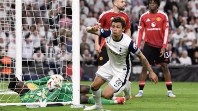 للمرة الثالثة في تاريخه.. توتنهام يقهر يونايتد ويتوج بطلا للدوري الأوروبي