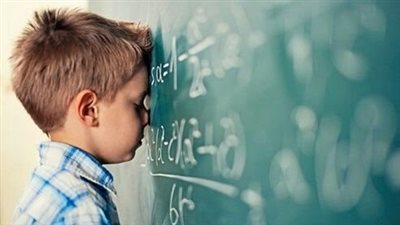 10 طرق فعالة لمساعدة طفلك على تخفيف 