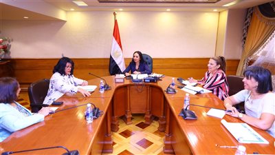 وزيرة التضامن تبحث تعزيز الشراكة بين دعم الصناعات الريفية ودلتا لريادة الأعمال