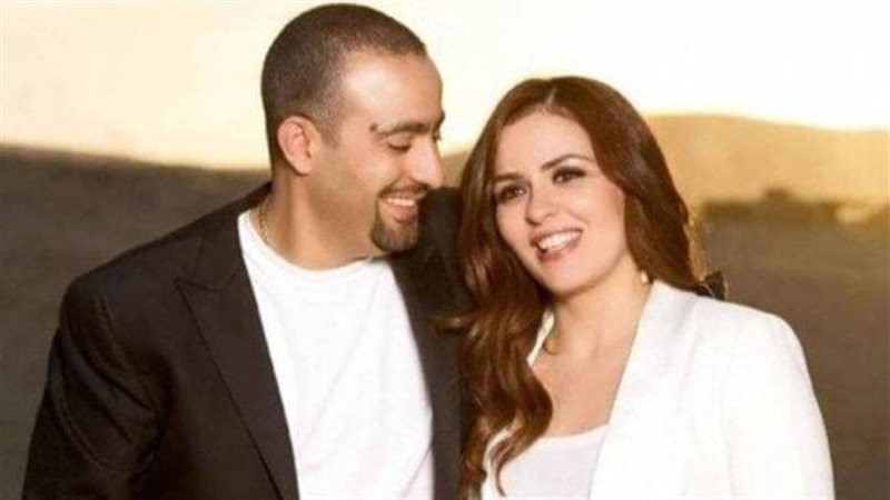 أحمد السقا ومها الصغير