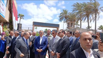 بعد تطويرها.. وزير التموين يتفقد محطة الزيوت والشحوم بالإسكندرية