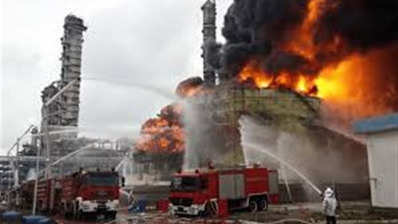 انفجار مصنع للكيماويات