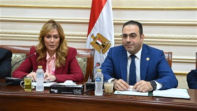 محمود حسين يشارك المقابلات الشخصيه لبرنامج 