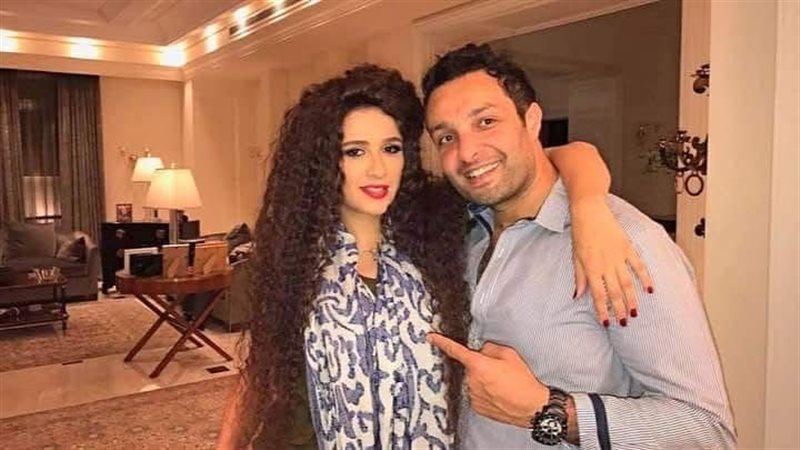 وائل عبدالعزيز وياسمين