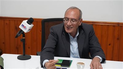 السفير مجدي عامر يكشف أهداف زيارة رئيس مجلس الدولة الصيني إلى مصر