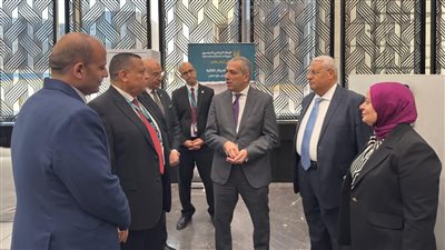 رئيس البنك الزراعي المصري يتفقد الأعمال النهائية بمقر البنك بالعاصمة الإدارية 