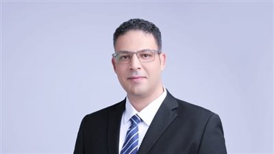 أمين خارجية ”المصريين“: الهجوم الغربي على علاء عبدالفتاح كاشف للازدواجية