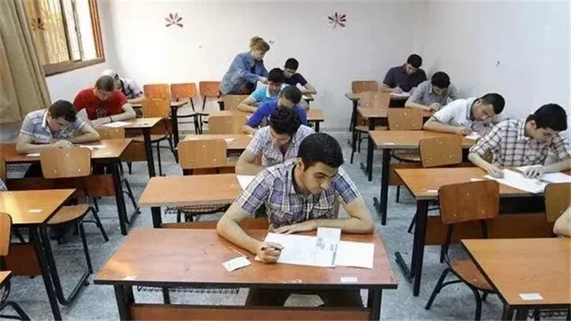 امتحانات