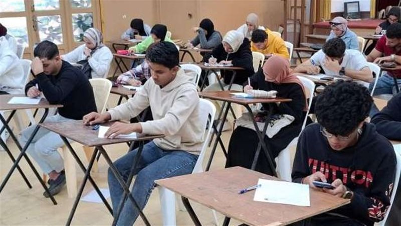 امتحانات الطلاب