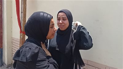 وسط انهيار أسرتها.. جنازة مهيبة لـ «دعاء» ضحية دهس سيرفيس الفيوم 