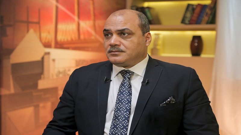 الدكتور محمد الباز
