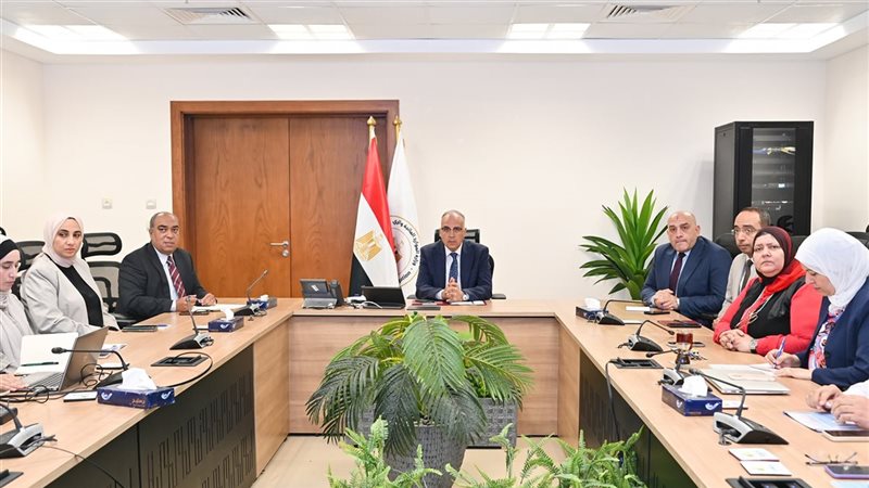 وزير الري والموارد