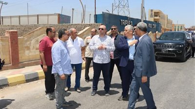 محافظ بني سويف يوجه بسرعة تشغيل مجمع مواقف سيارات الأجرة