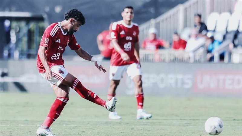 مروان عطية نجم النادي