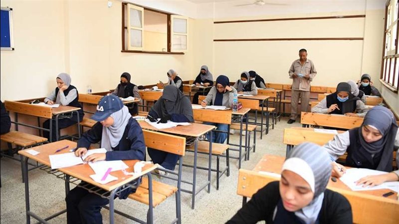 اعتذارات الثانوية