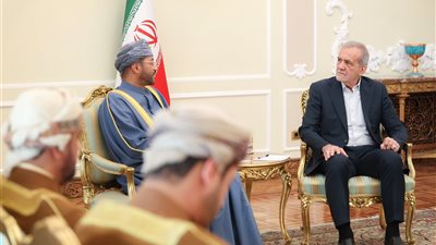 سلطنة عمان تعلن تأجيل محادثات الجولة السادسة بين أمريكا وإيران 
