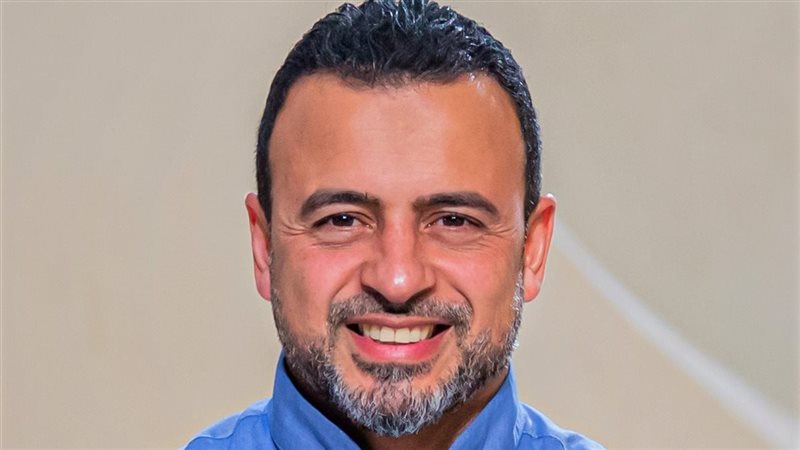 مصطفى حسني