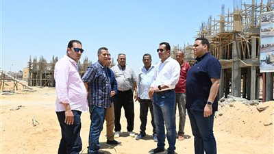 الشربيني يوجه بالتنسيق بين أجهزة المدن والشركات المنفذة لإنجاز مشروعات الإسكان