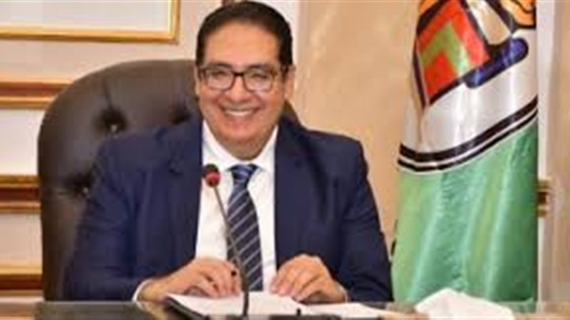 رئيس جامعة القاهرة