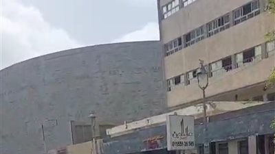 مستشفى الشاطبي يتحول إلى استراحة لـ المتسولين وأهالي المرضى.. من يدفع الثمن؟